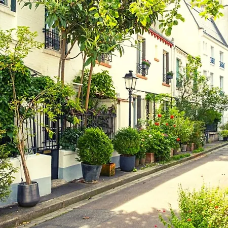 The Perfect Balance Between Leisure Relaxation And Culture Paris