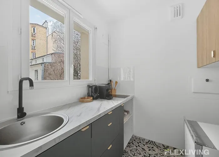 The Perfect Balance Between Leisure Relaxation And Culture * 파리