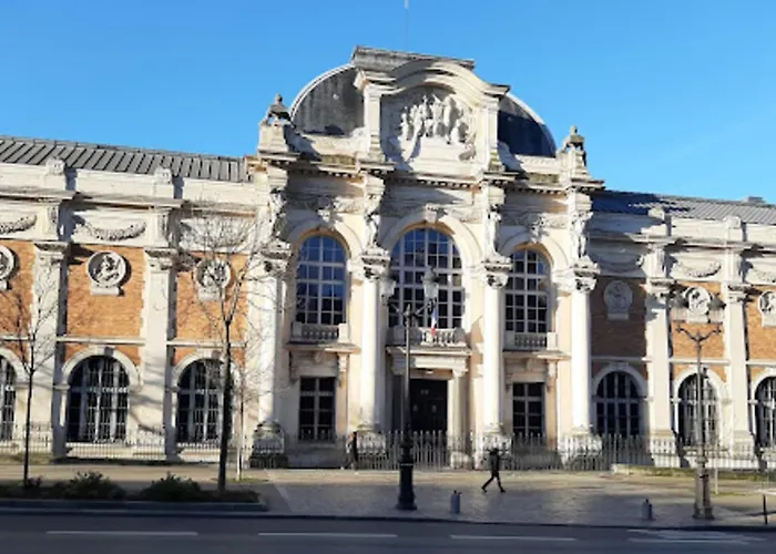 The Perfect Balance Between Leisure Relaxation And Culture * Paris