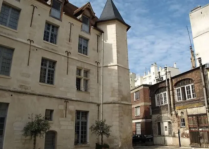 The Perfect Balance Between Leisure Relaxation And Culture 아파트 *