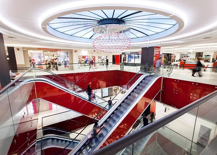 The Perfect Balance Between Leisure Relaxation And Culture 아파트 *